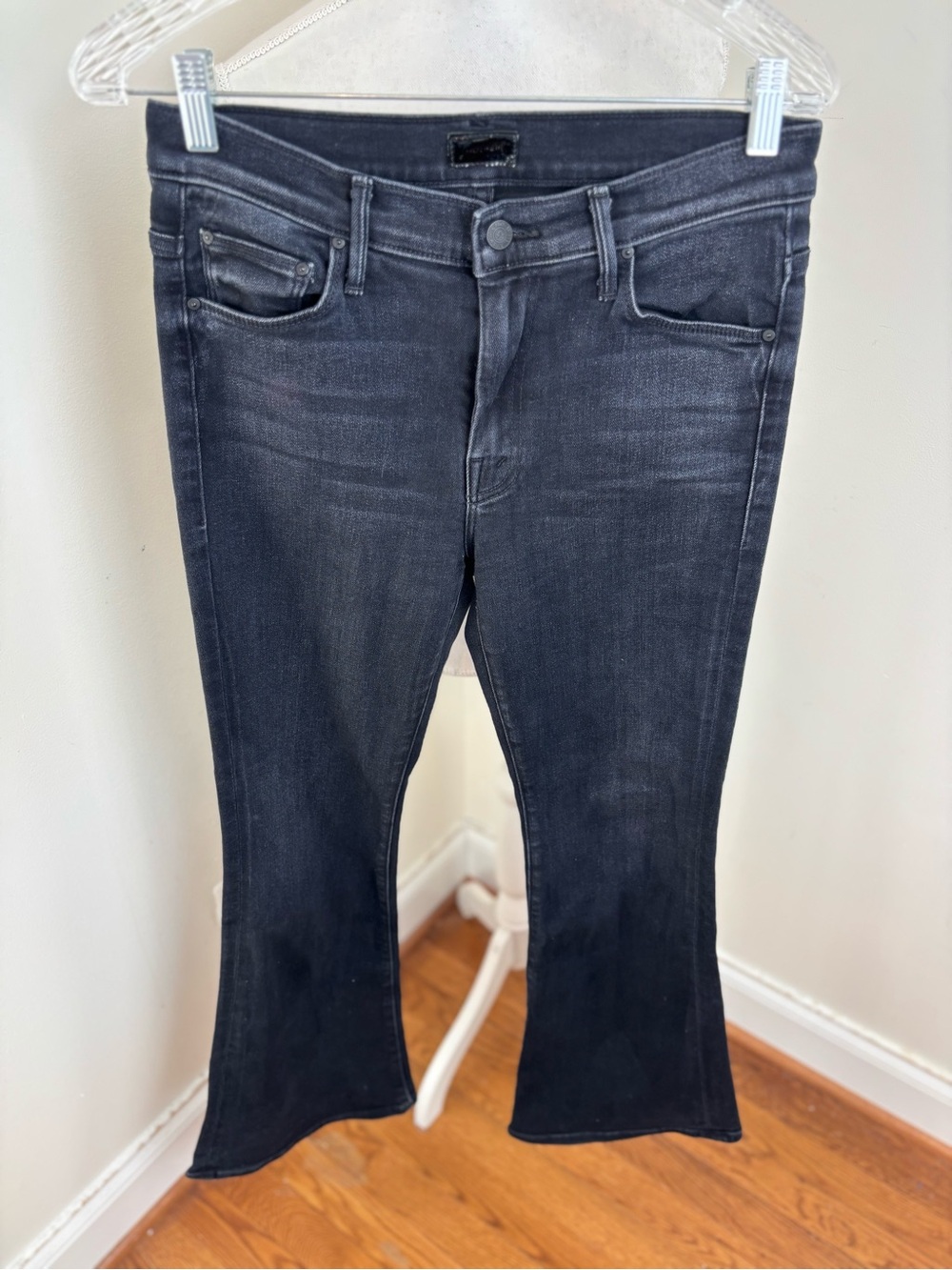 Mother the Weekender Flared Jeans In Deep End Size 28 - Picture 2 of 10